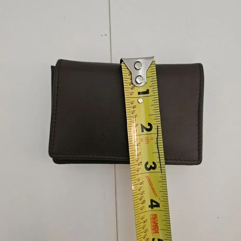 Winn International Leather Card Case Brown
